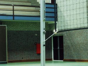 Volleybalpalen met windwerk