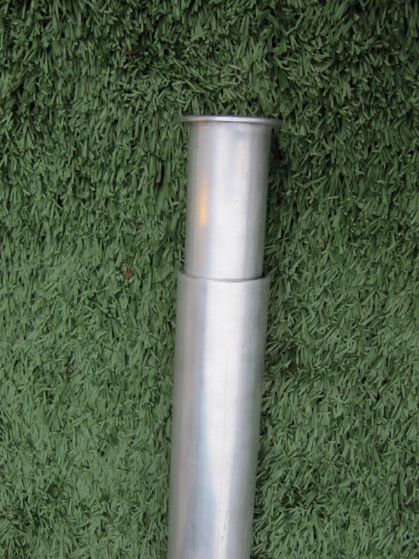 Grondkoker, aluminium t.b.v. hoekpaal met zand en vuilopslag