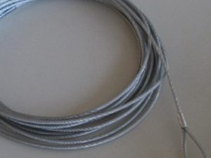Staalkabel, 13,6 meter lang, geplastificeerd, 5 mm